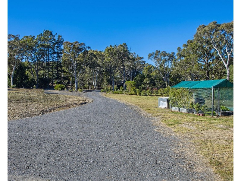10 Acacia Avenue, Tallong NSW 2579
