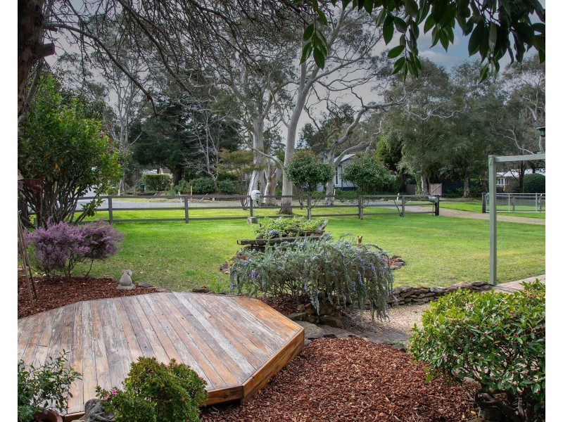 7 Willis Street, Bundanoon NSW 2578