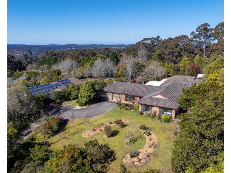 23 Garland Road, Bundanoon NSW 2578