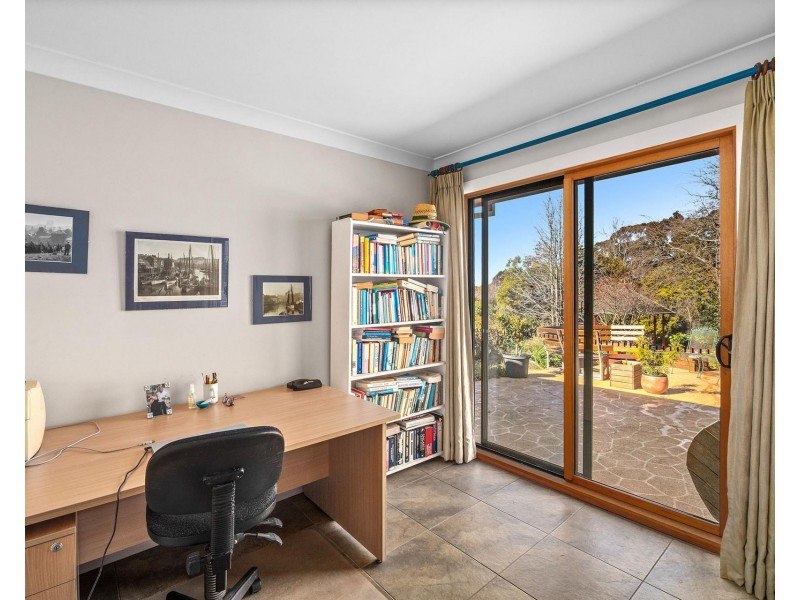 23 Garland Road, Bundanoon NSW 2578