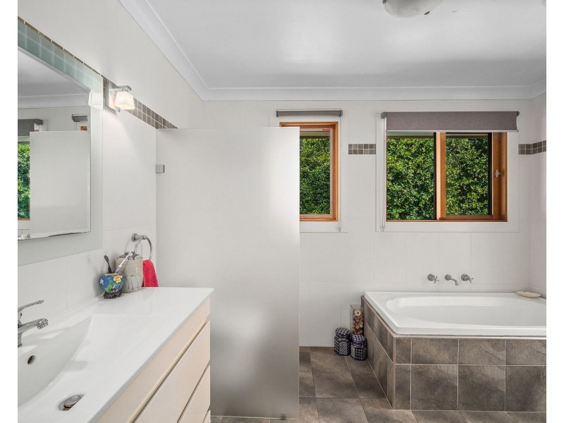 23 Garland Road, Bundanoon NSW 2578