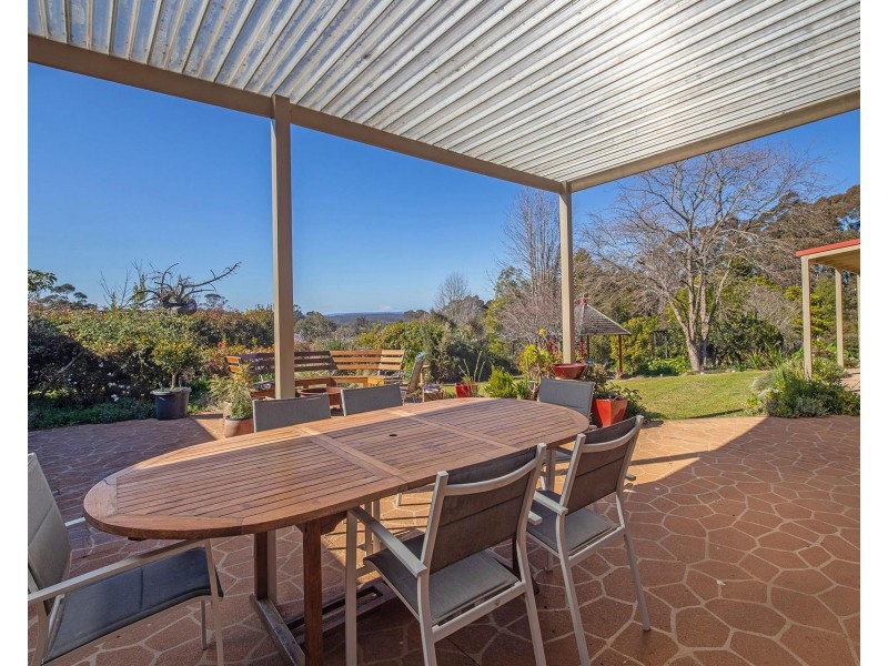 23 Garland Road, Bundanoon NSW 2578