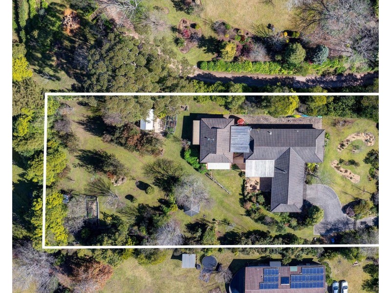 23 Garland Road, Bundanoon NSW 2578