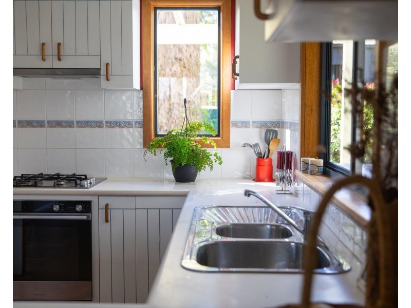 9 Birriga Avenue, Bundanoon NSW 2578