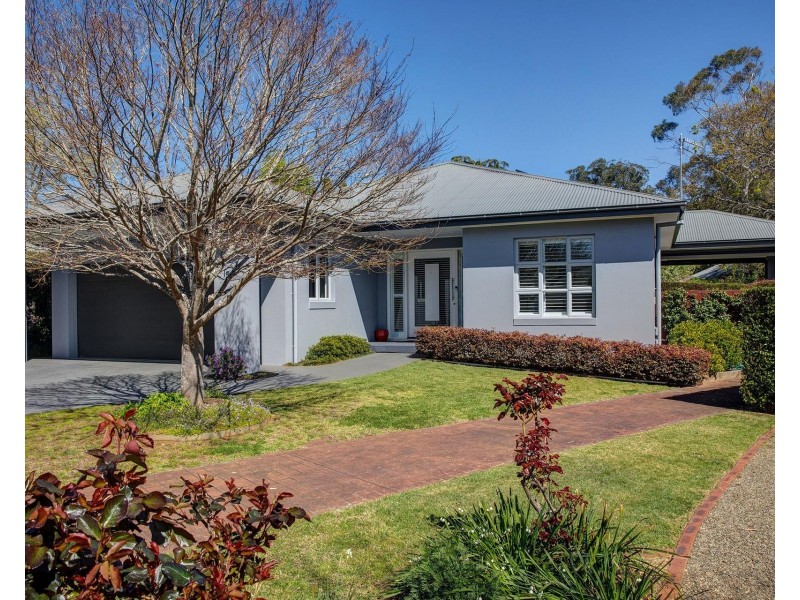 15 Skye Place, Bundanoon NSW 2578