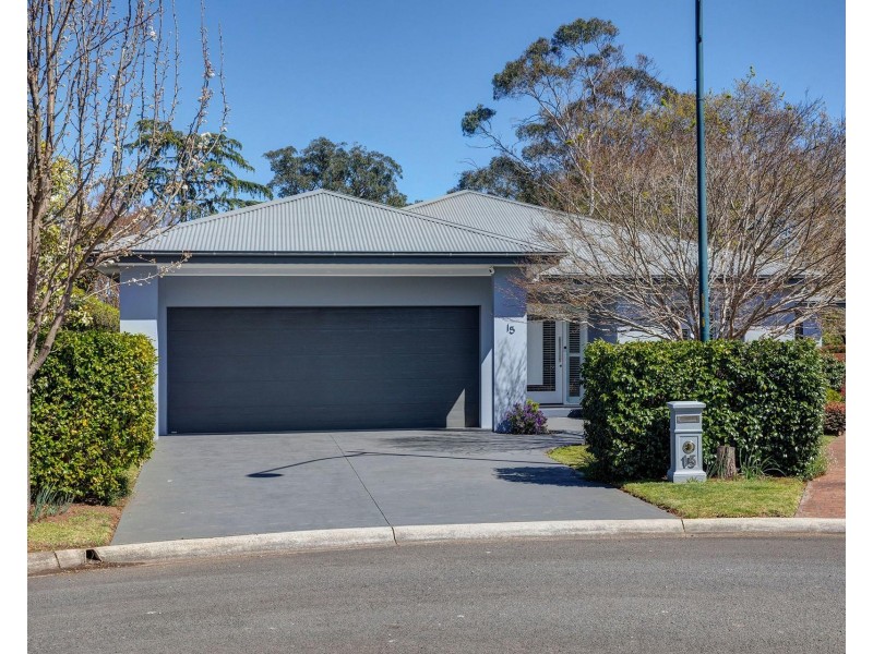 15 Skye Place, Bundanoon NSW 2578