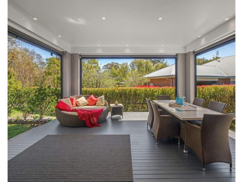 15 Skye Place, Bundanoon NSW 2578