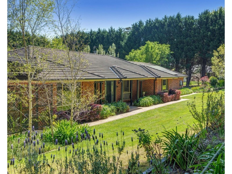 64 Blue Gum Road, Bundanoon NSW 2578
