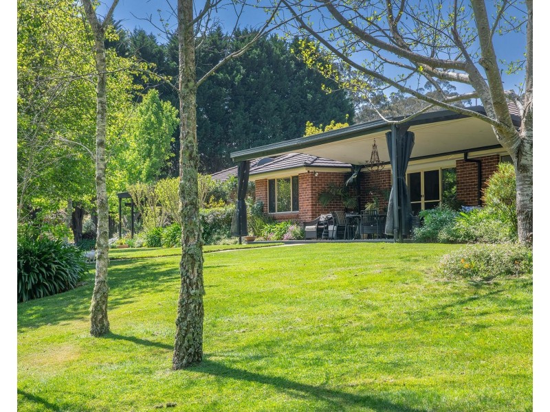 64 Blue Gum Road, Bundanoon NSW 2578