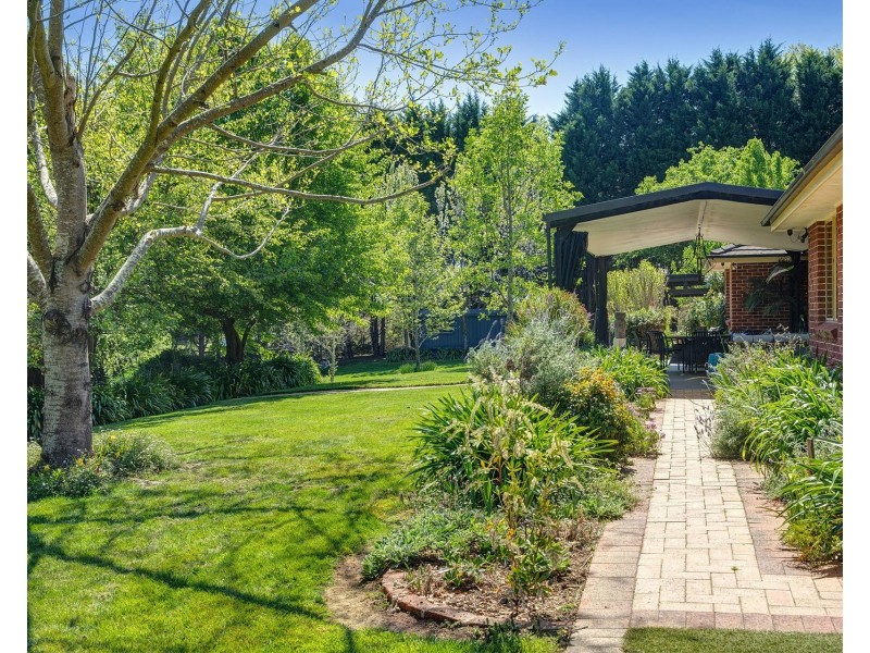 64 Blue Gum Road, Bundanoon NSW 2578