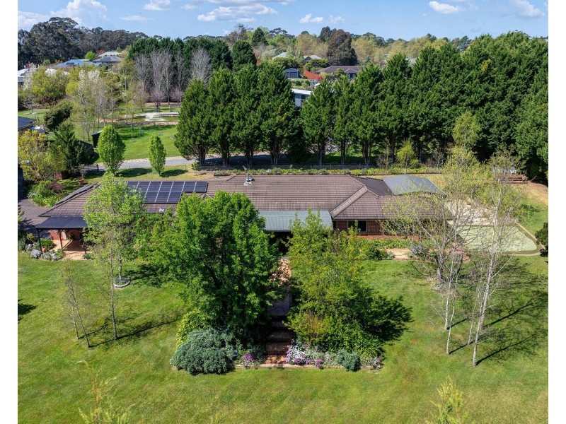 64 Blue Gum Road, Bundanoon NSW 2578