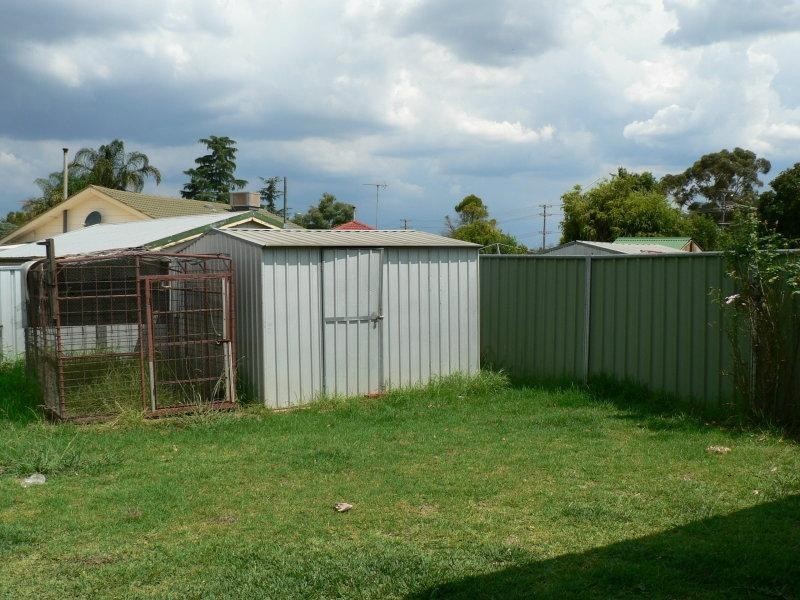 48 Yulong St, Dubbo NSW 2830