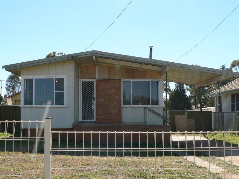 141 Yaruga  St, Dubbo NSW 2830