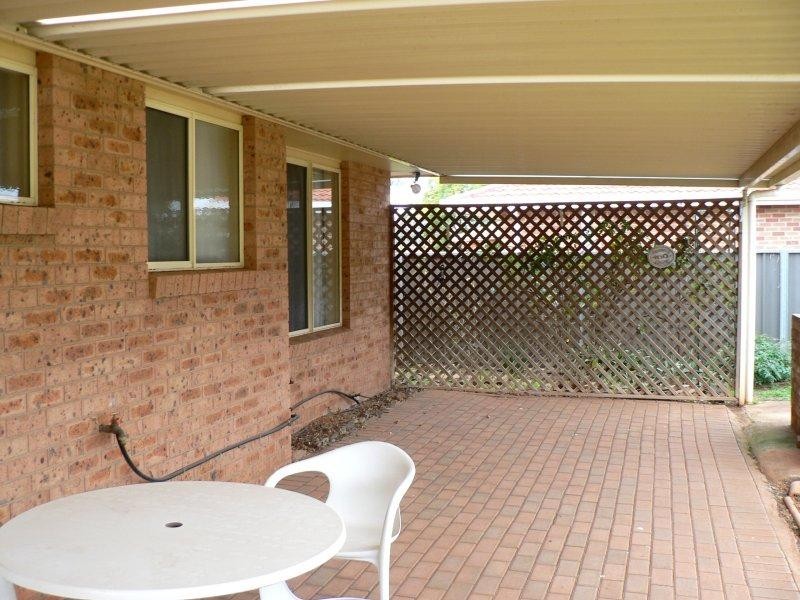 84 Sturt  Cir, Dubbo NSW 2830