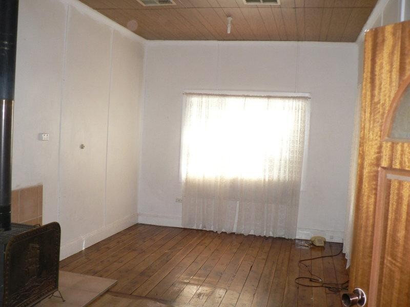 17 Station  St, Gilgandra NSW 2827