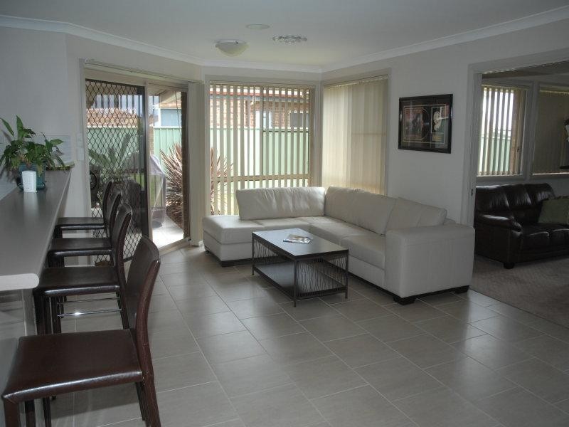 8 Peel  Pl, Dubbo NSW 2830