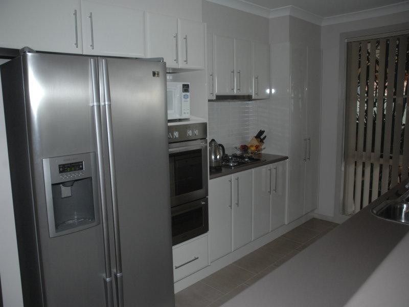8 Peel  Pl, Dubbo NSW 2830