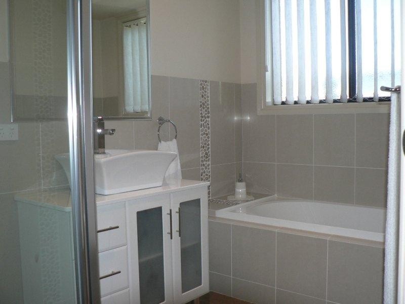 175 Baird  Dr, Dubbo NSW 2830