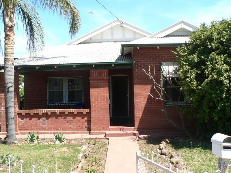9 Cadell  St, Dubbo NSW 2830