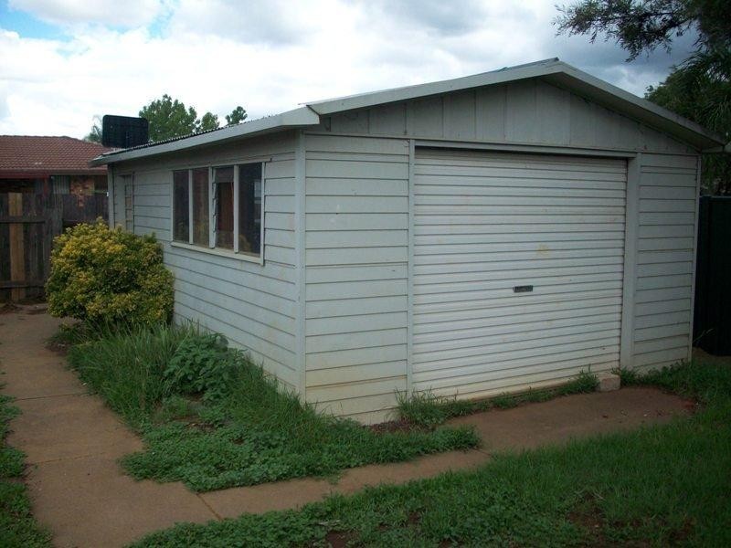 23 Oxley  Cir, Dubbo NSW 2830