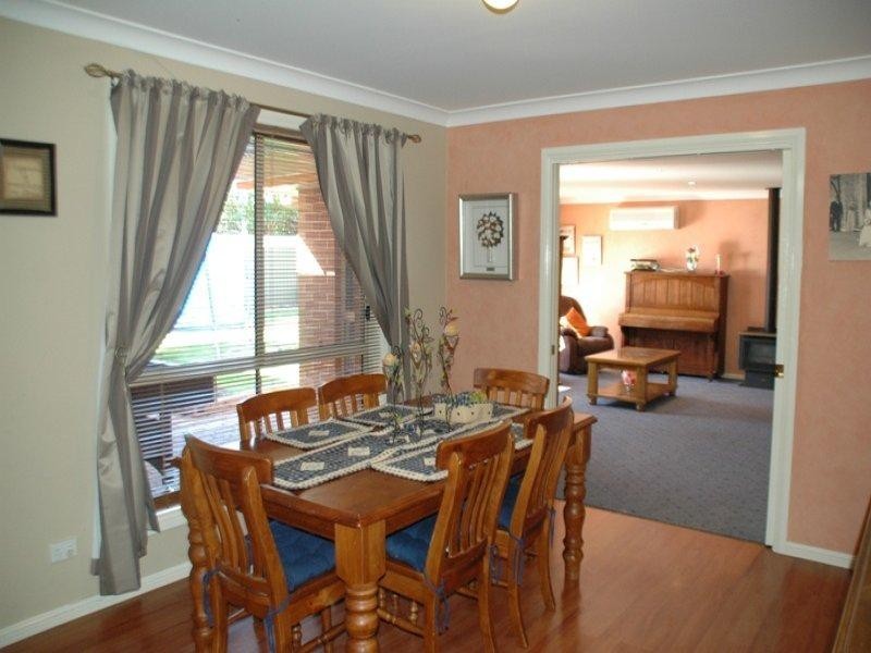 58 Twickenham  Dr, Dubbo NSW 2830