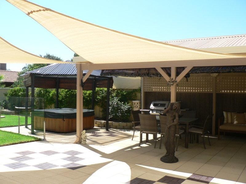 9 Flinders  Cl, Dubbo NSW 2830