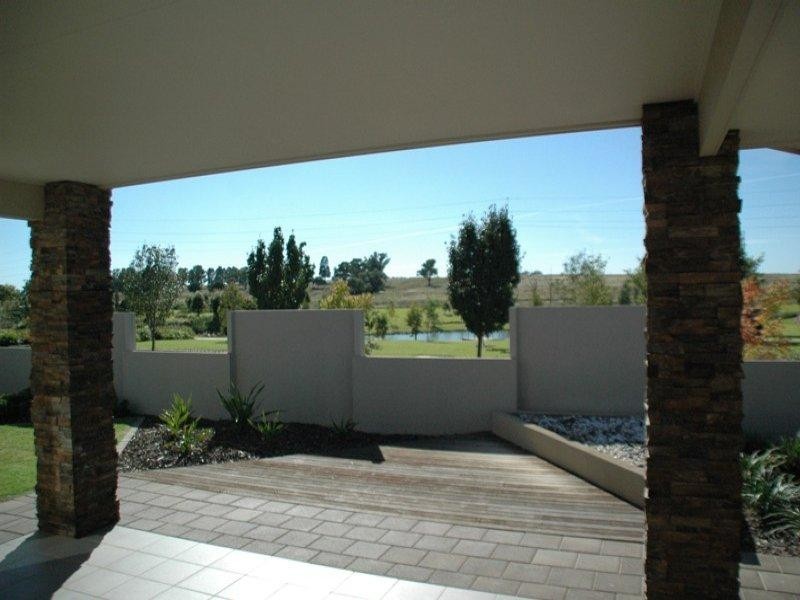 13 Southlakes Pde, Dubbo NSW 2830