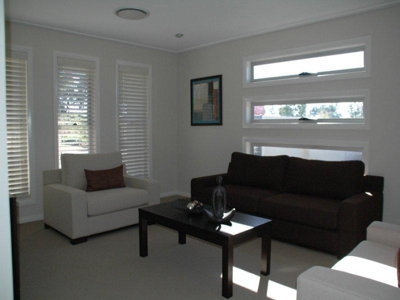 13 Southlakes Pde, Dubbo NSW 2830