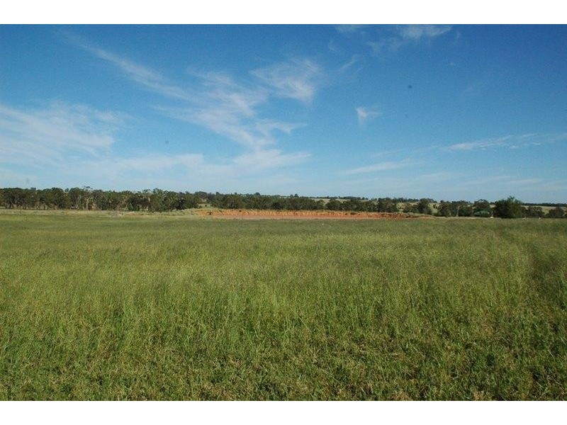18R Rosedale  Rd, Dubbo NSW 2830