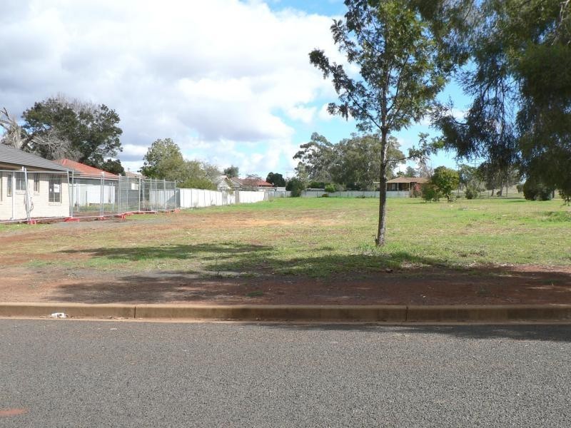11 Aruma  St, Dubbo NSW 2830