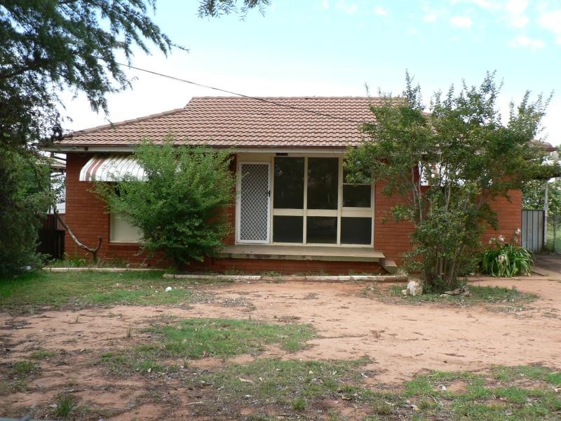 40 Catherine Dr, Dubbo NSW 2830