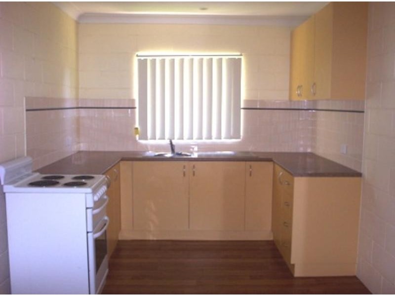 2/9 Samuel St, Dubbo NSW 2830