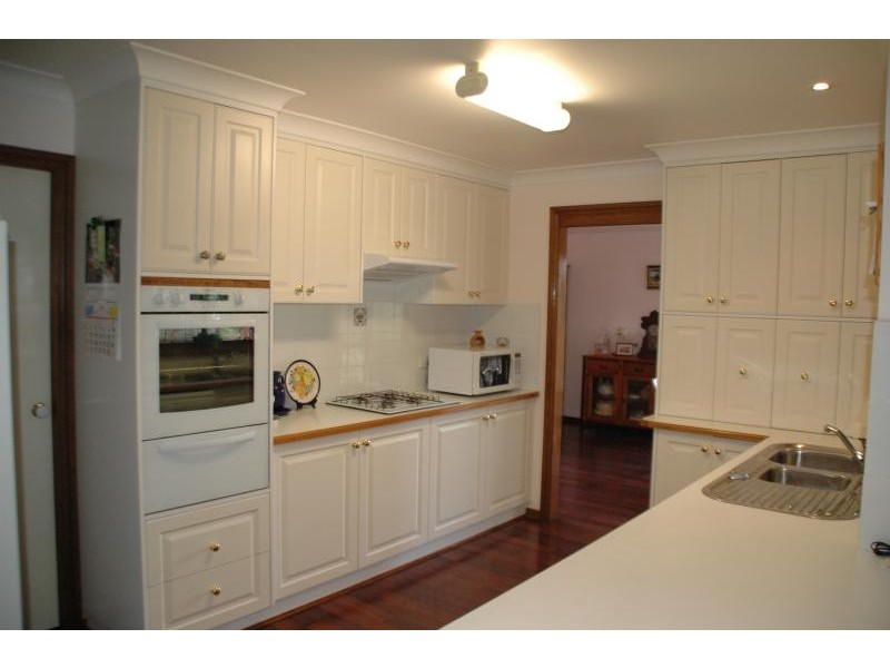 9 Loane Pl, Dubbo NSW 2830