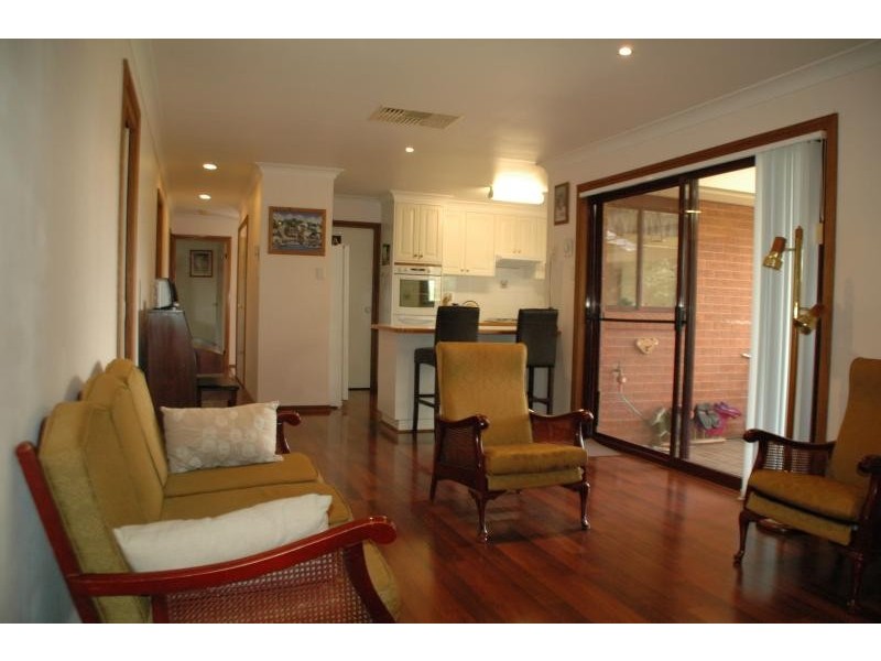 9 Loane Pl, Dubbo NSW 2830