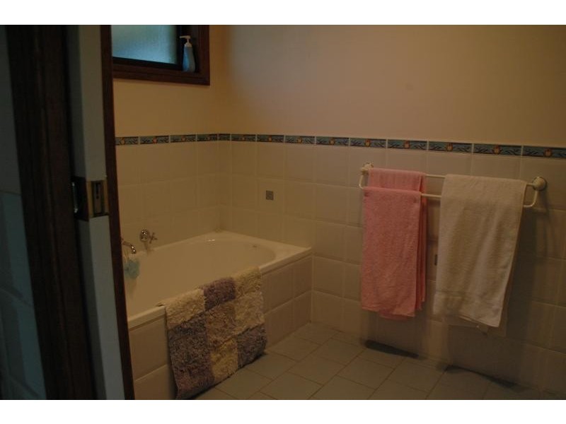 9 Loane Pl, Dubbo NSW 2830