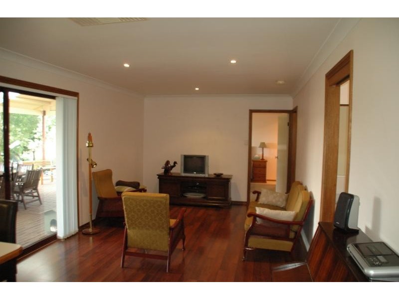 9 Loane Pl, Dubbo NSW 2830