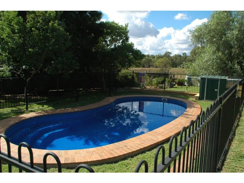 9 Loane Pl, Dubbo NSW 2830