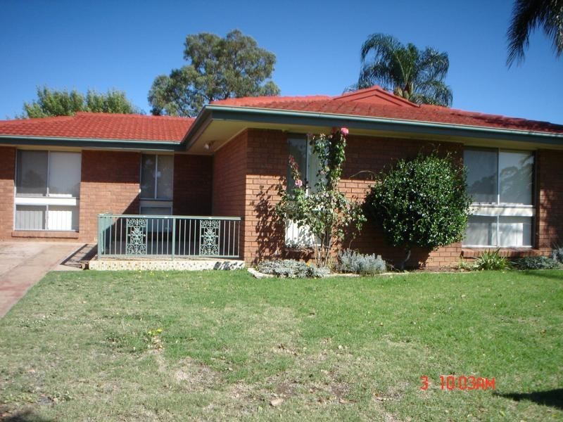 54 Springfield  Way, Dubbo NSW 2830