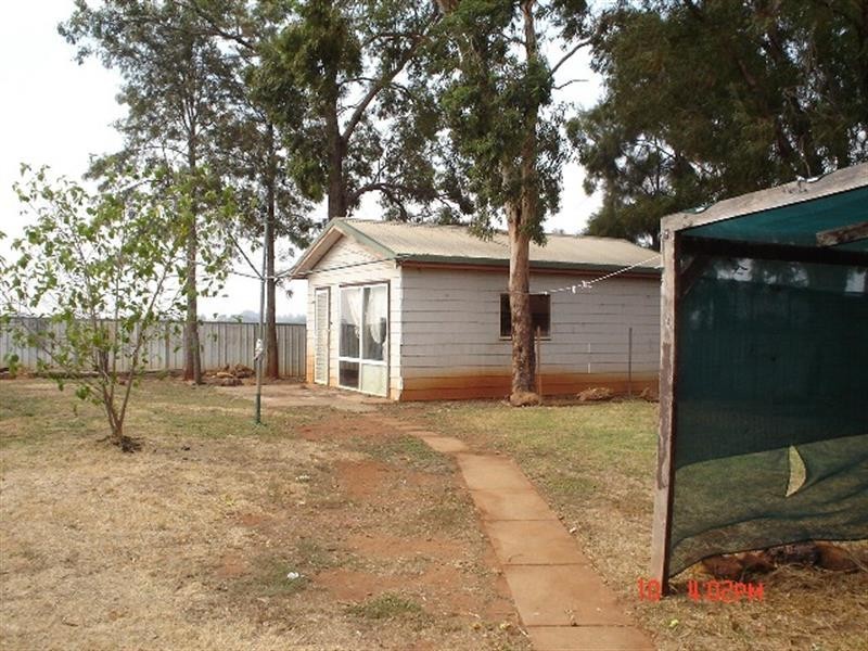 13 Spears Dr, Dubbo NSW 2830