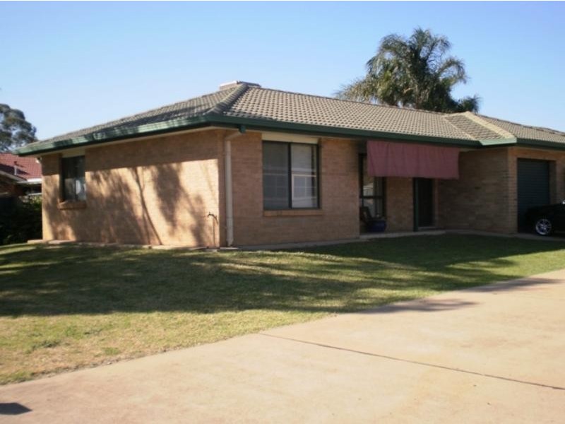 135A Cobborah  St, Dubbo NSW 2830