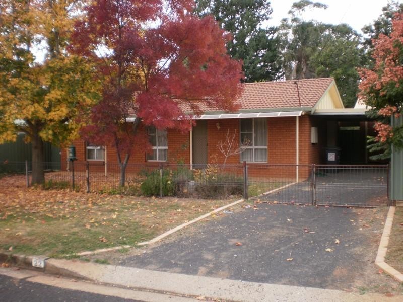 22 Tink Ave, Dubbo NSW 2830