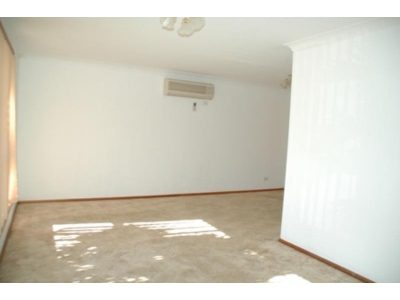 10 Silkwood Cl, Dubbo NSW 2830