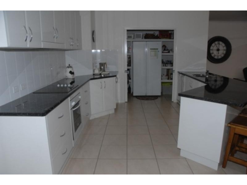 8 Lachlan Way, Dubbo NSW 2830