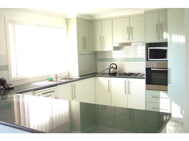 10 Merion Way, Dubbo NSW 2830