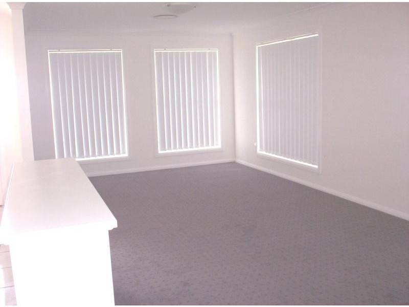 10 Merion Way, Dubbo NSW 2830