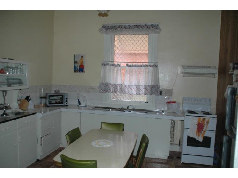 29 Quinn St, Dubbo NSW 2830