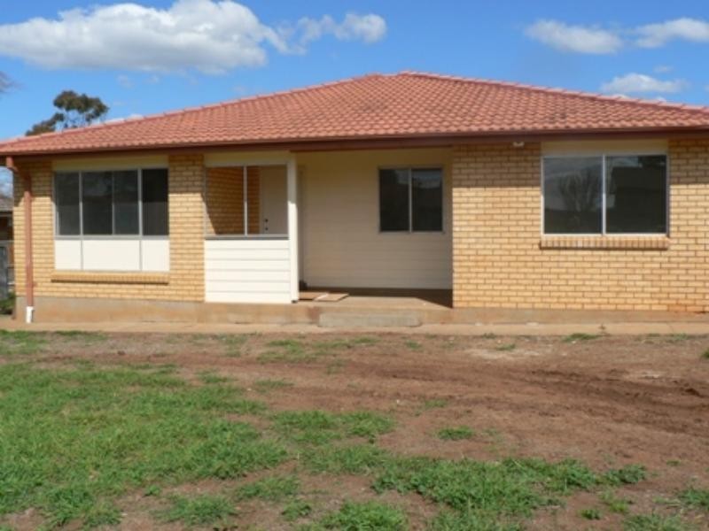 12 Salter Dr, Dubbo NSW 2830
