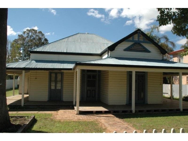 8 Milda  St, Gilgandra NSW 2827