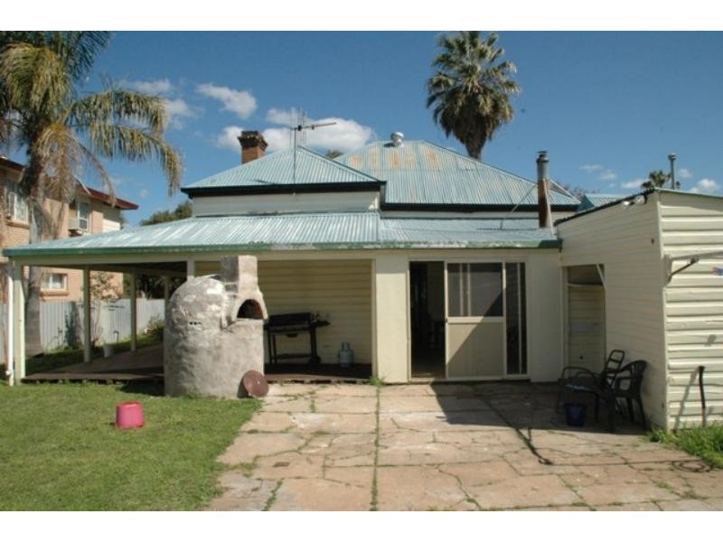 8 Milda  St, Gilgandra NSW 2827