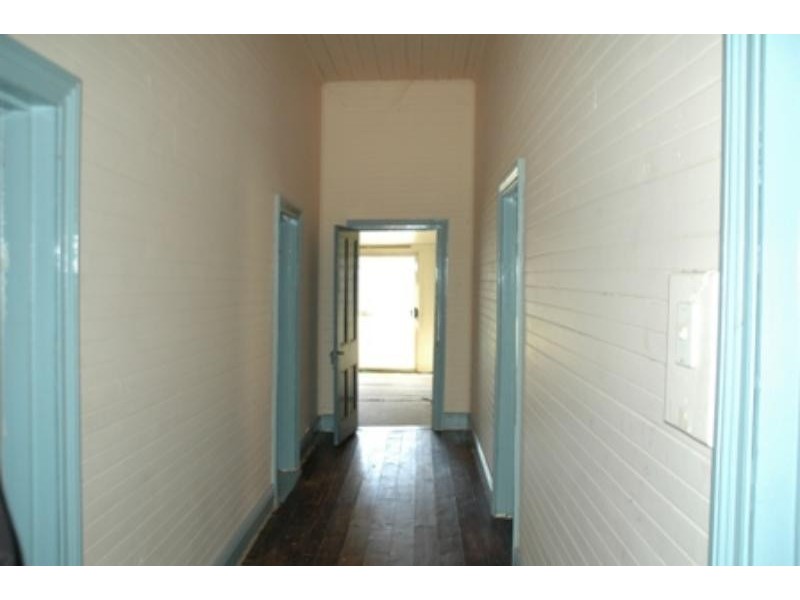 8 Milda  St, Gilgandra NSW 2827